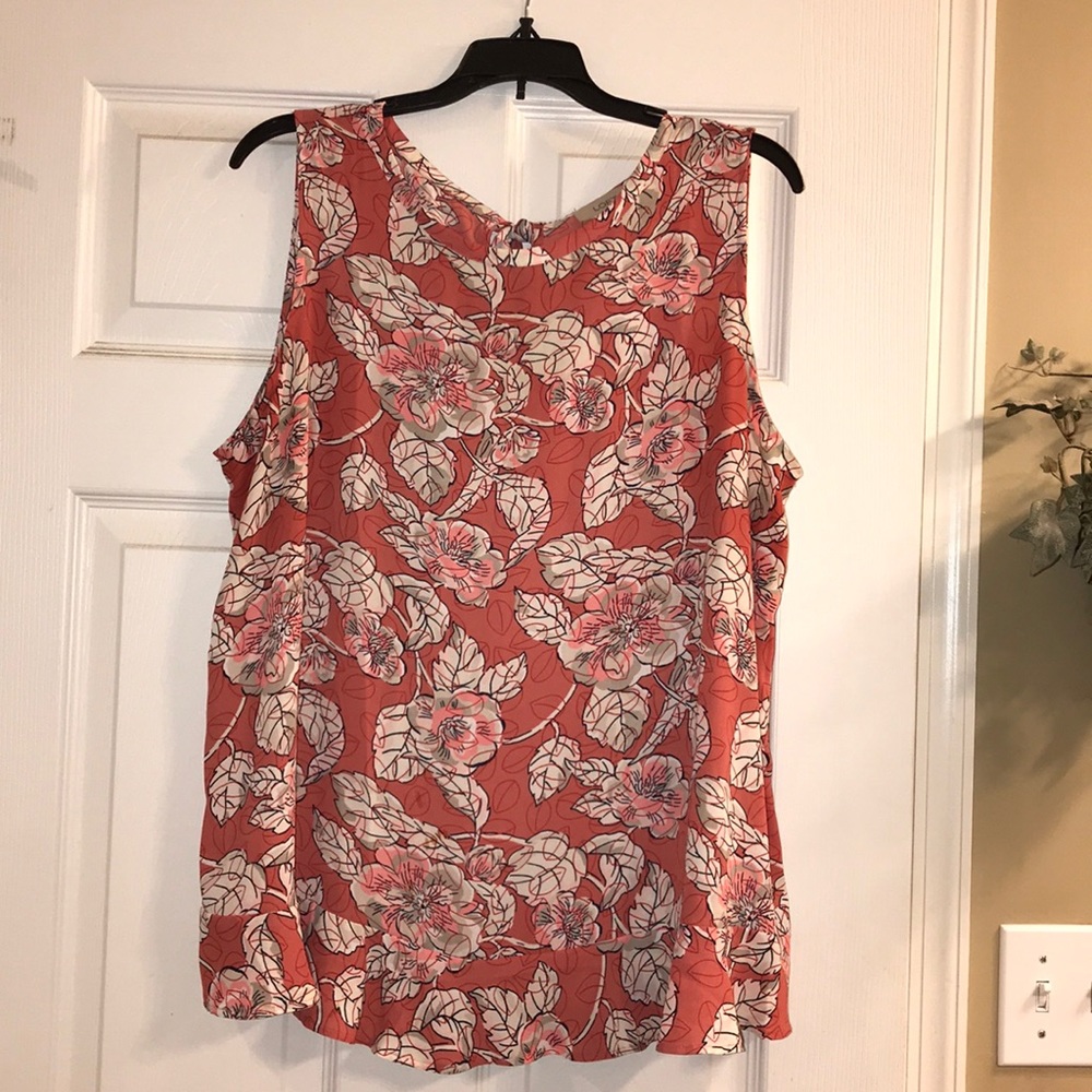 Gorgeous top from LOFT